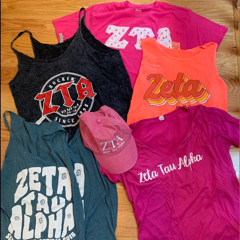 COPY - All shirts and tanks are medium or small
